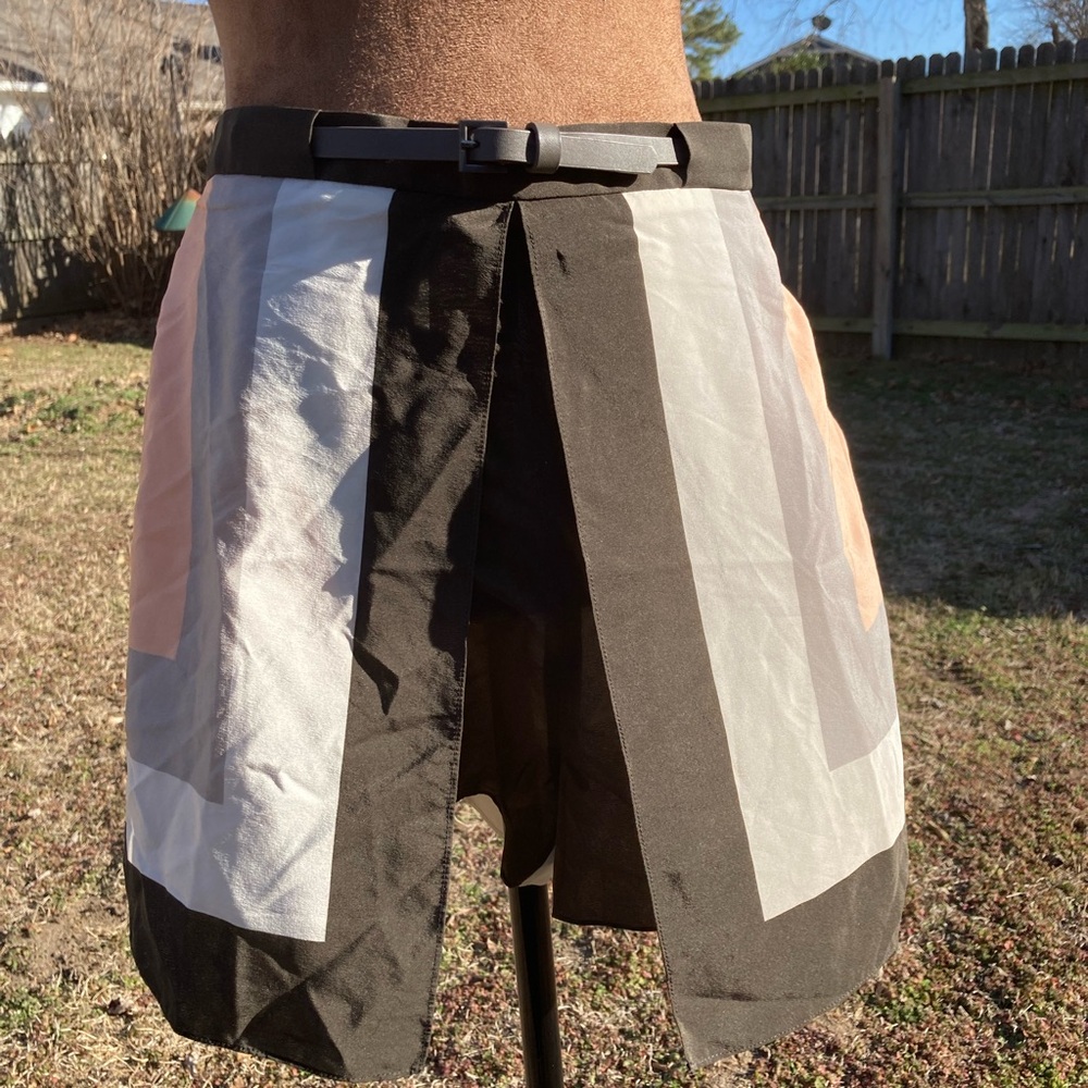 Halston Heritage Geometric Shorts